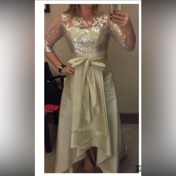 Adrianna Pappell formal dress size 6 - Picture 10 of 10